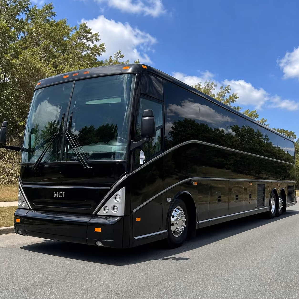 school field trip charter bus rentals in independence